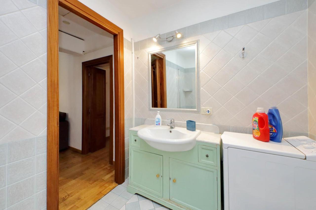 Vatican Spacious Modi Apartment Рим Екстериор снимка